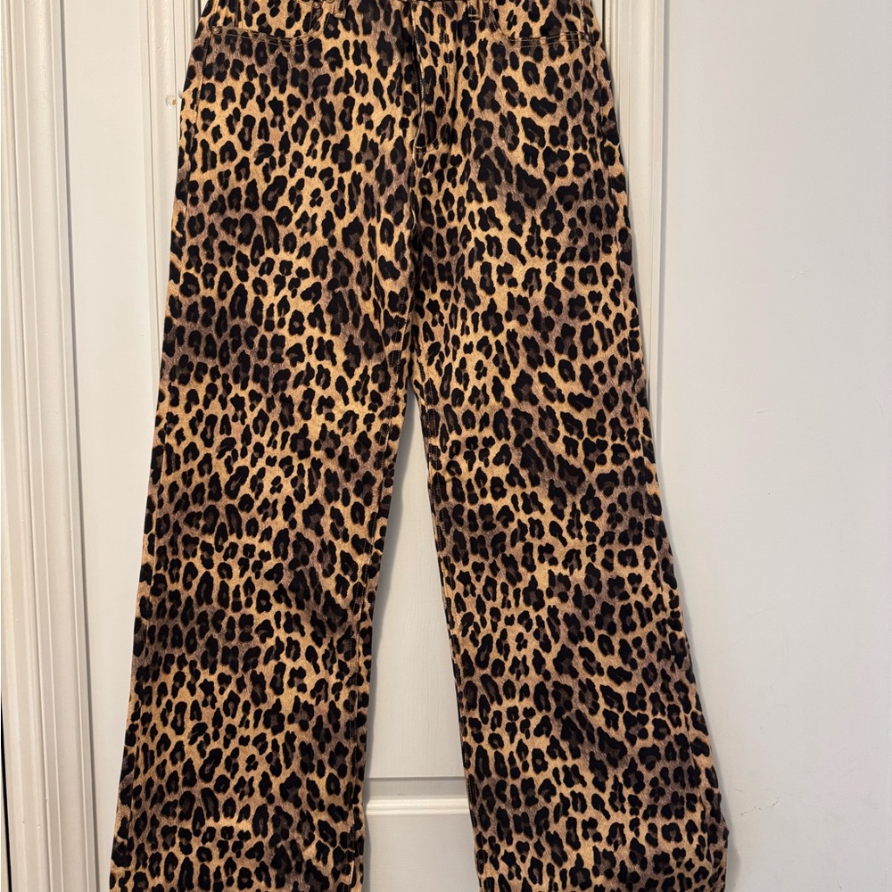 NWT Alice + Olivia Leopard Print Wide-Leg Wezzy Jeans size 30 - Picture 3 of 16